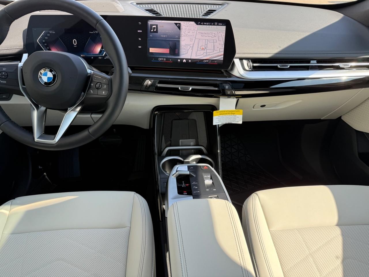 BMW X1 Vehicle Image 06