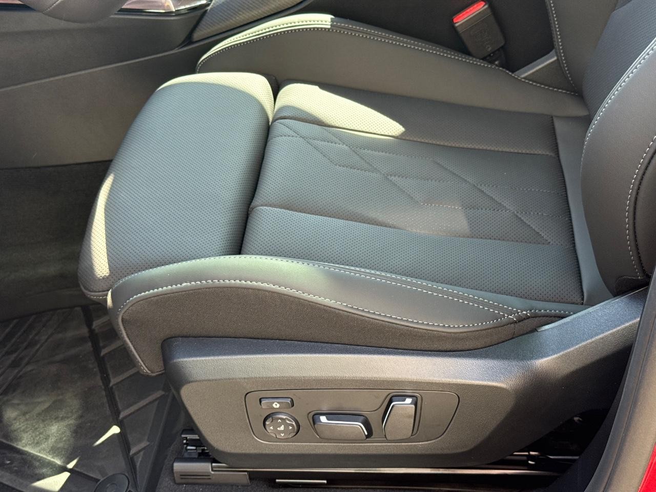 BMW X3 Vehicle Image 18