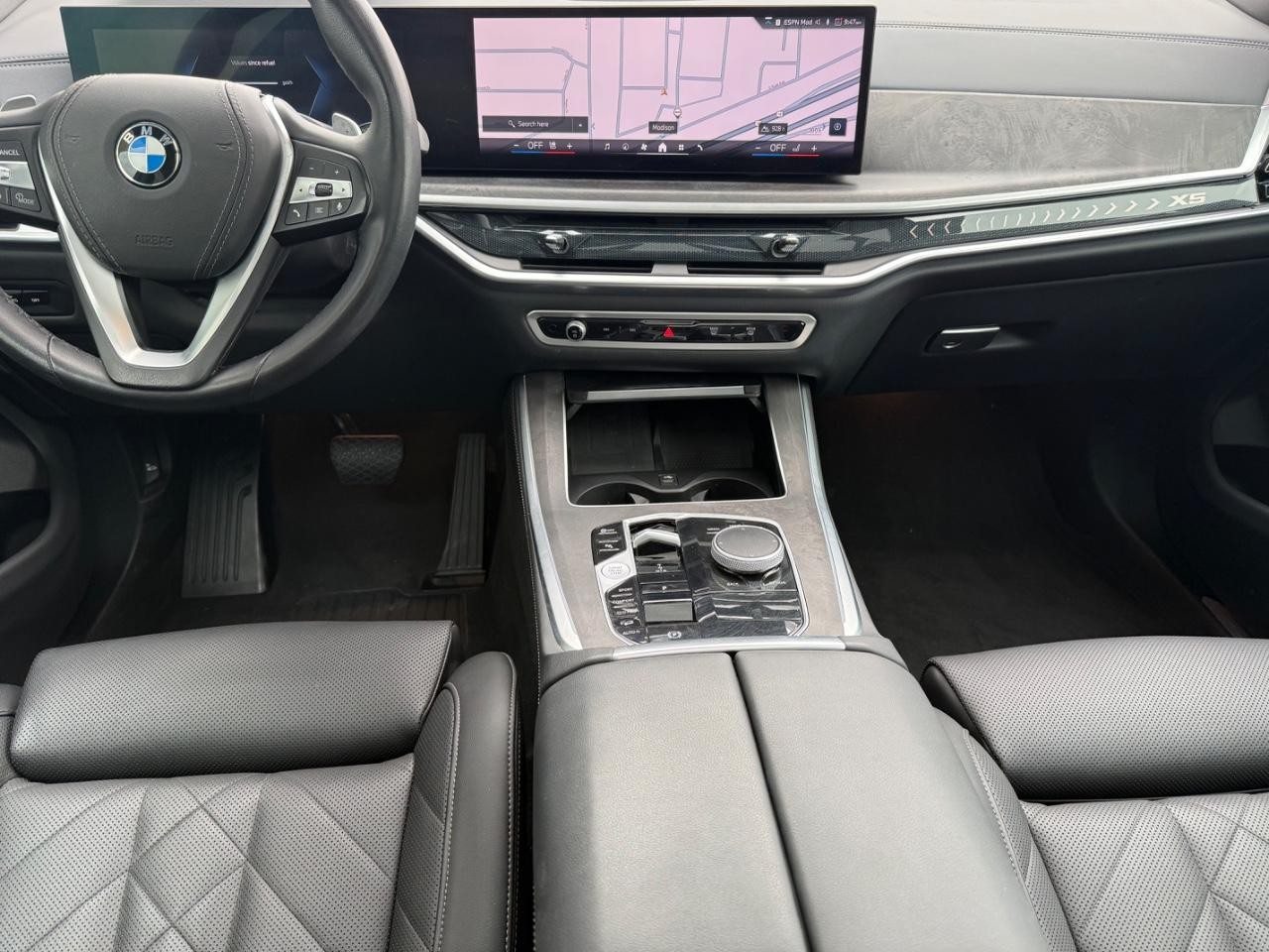 BMW X5 Vehicle Image 11