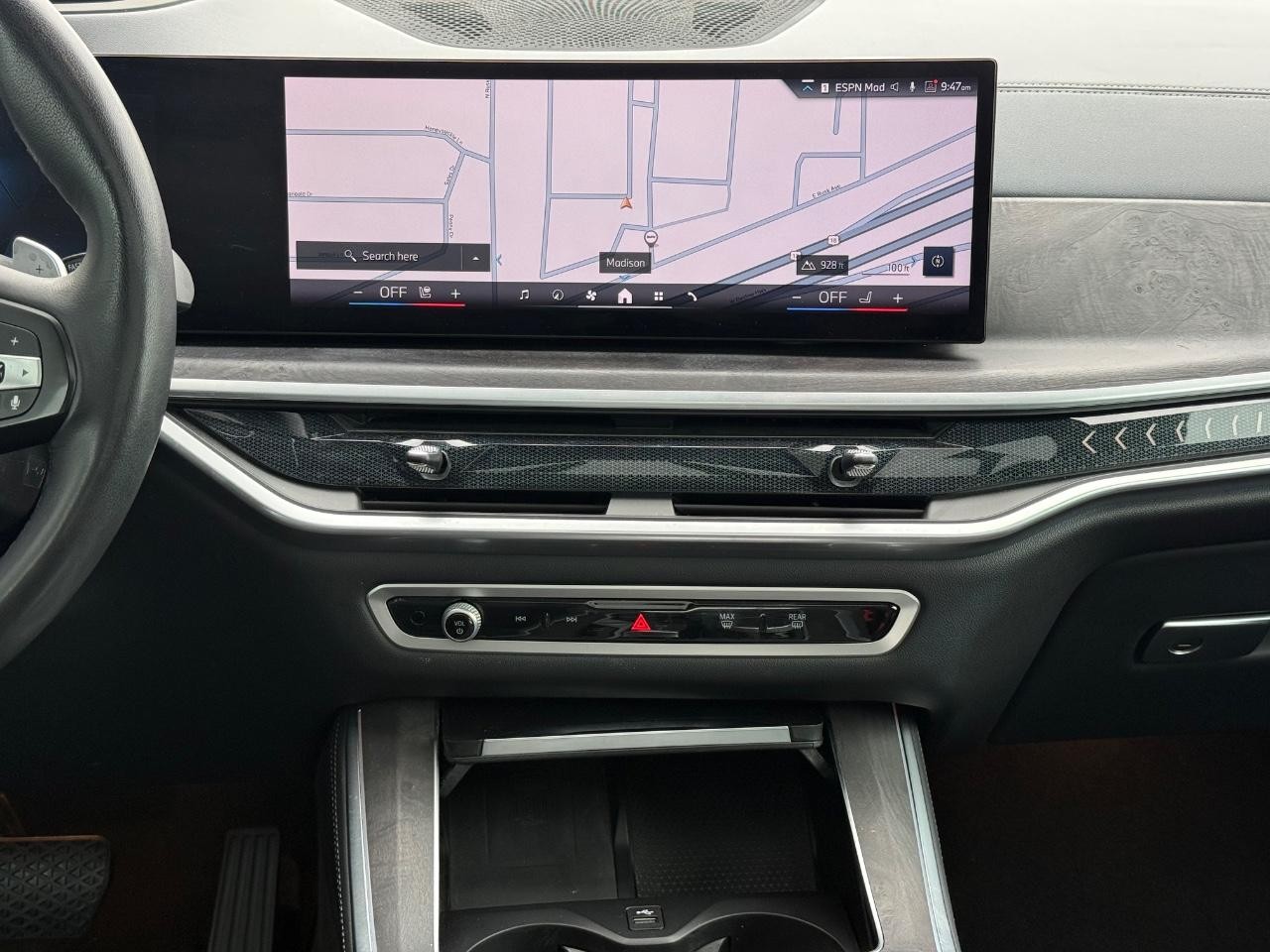 BMW X5 Vehicle Image 12