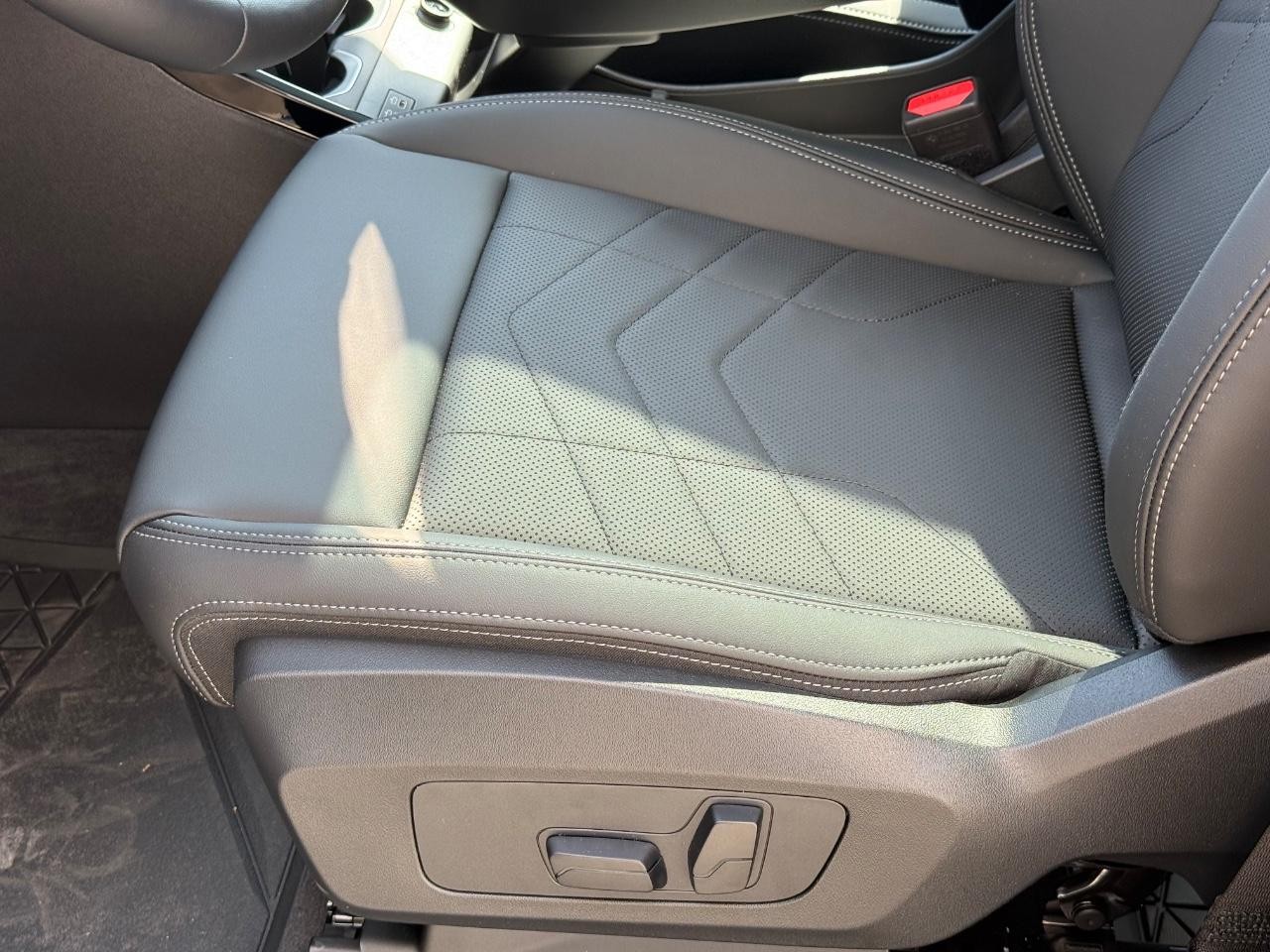 BMW X1 Vehicle Image 17