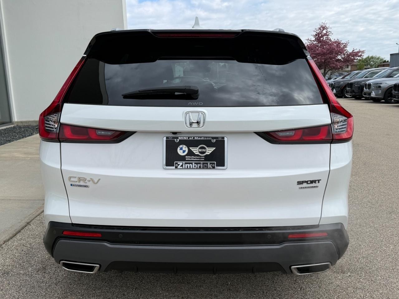 Honda CR-V Hybrid Vehicle Image 05