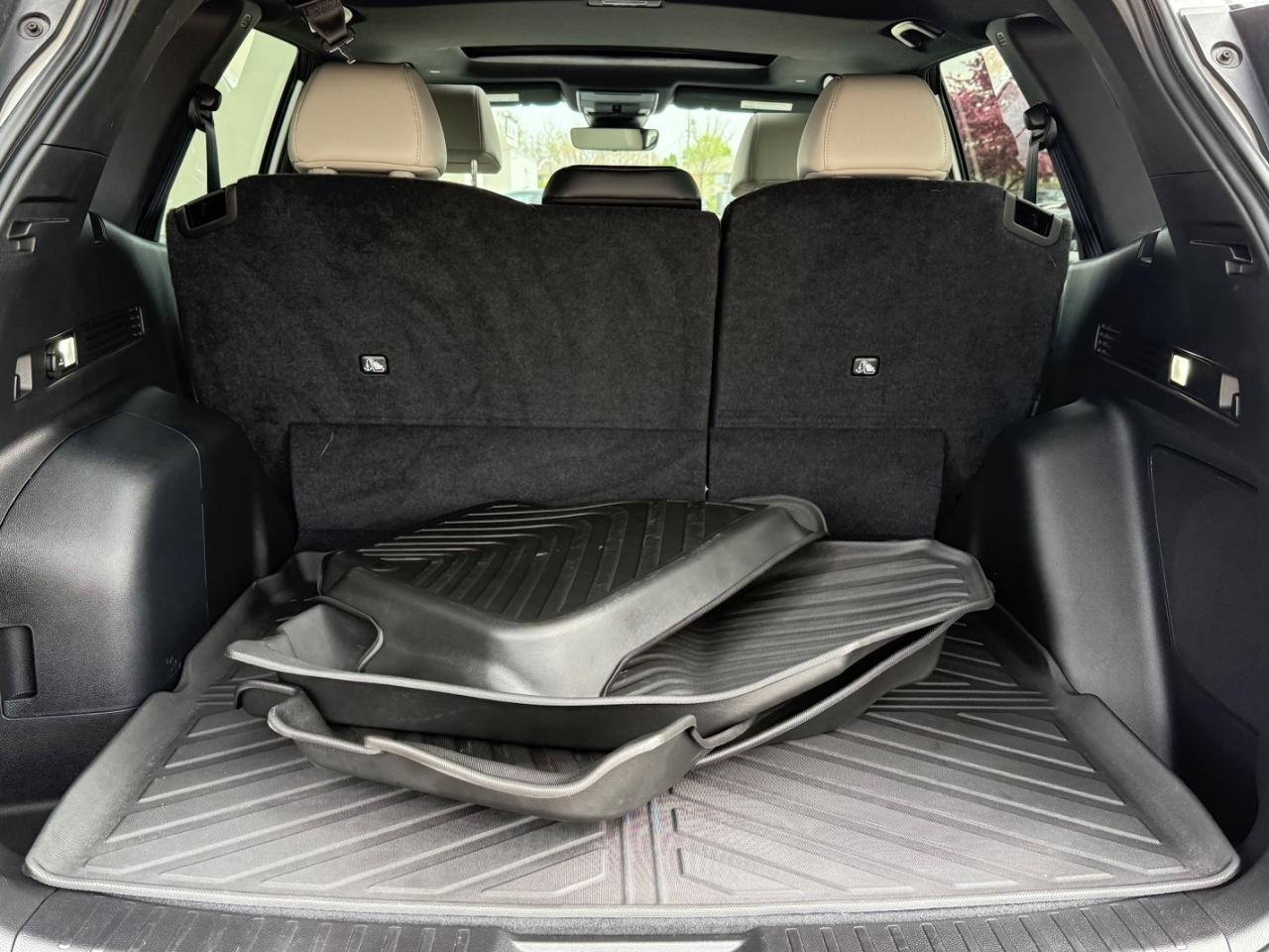 Honda CR-V Hybrid Vehicle Image 06