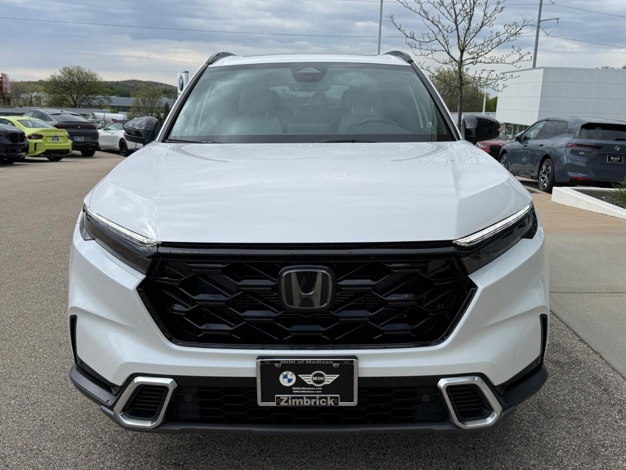 Honda CR-V Hybrid Vehicle Image 10