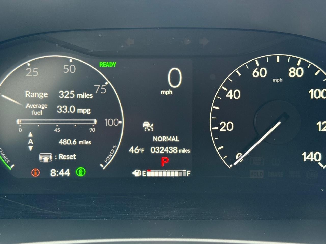 Honda CR-V Hybrid Vehicle Image 20