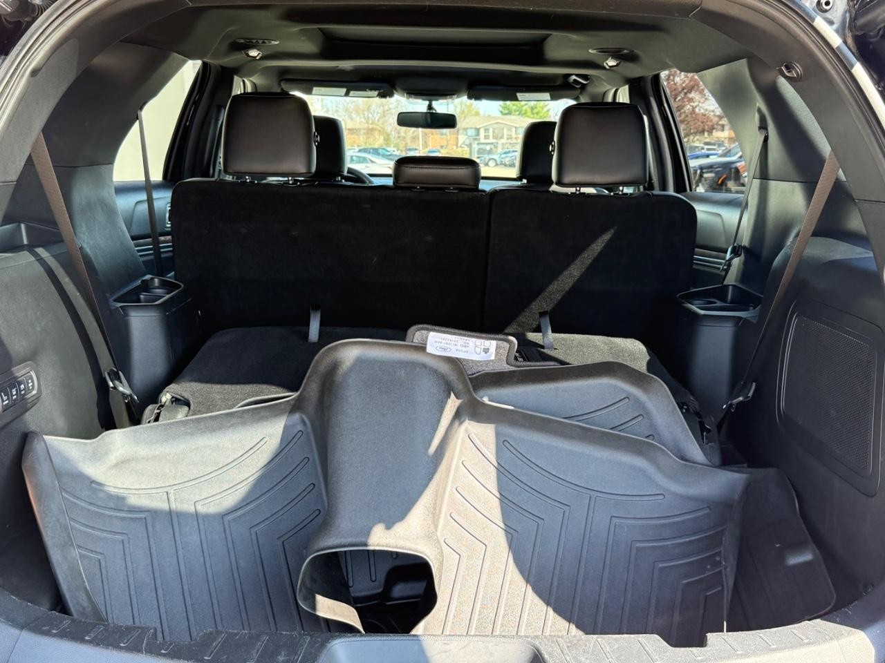 Ford Explorer Vehicle Image 05