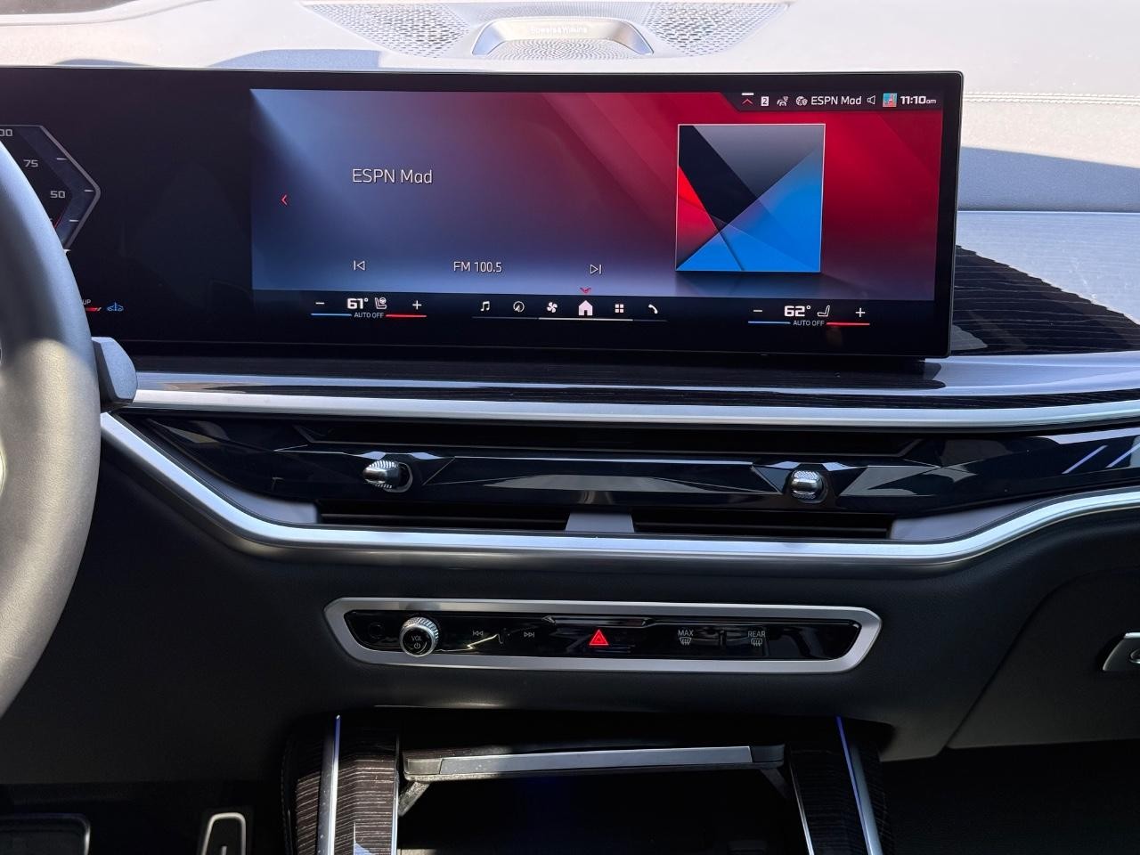 BMW X7 Vehicle Image 12