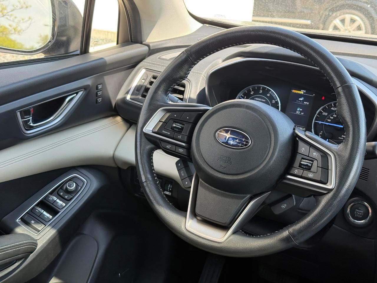 Subaru Ascent Vehicle Image 14