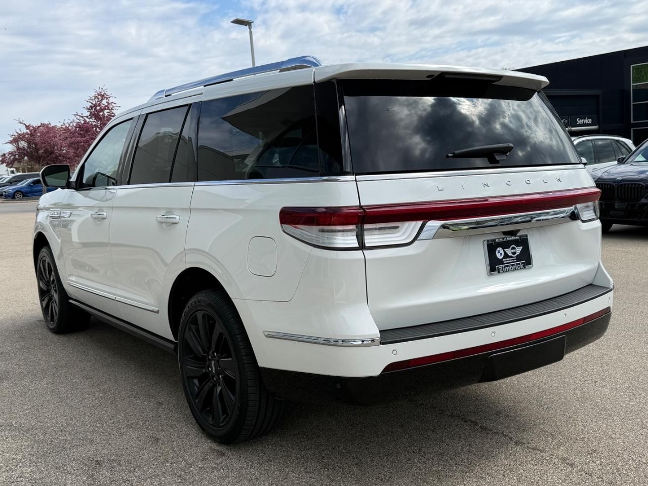 Lincoln Navigator Vehicle Image 06