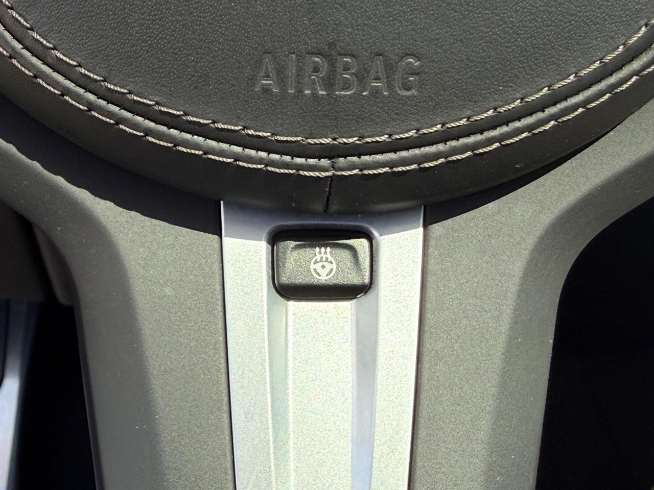 BMW X5 Vehicle Image 19