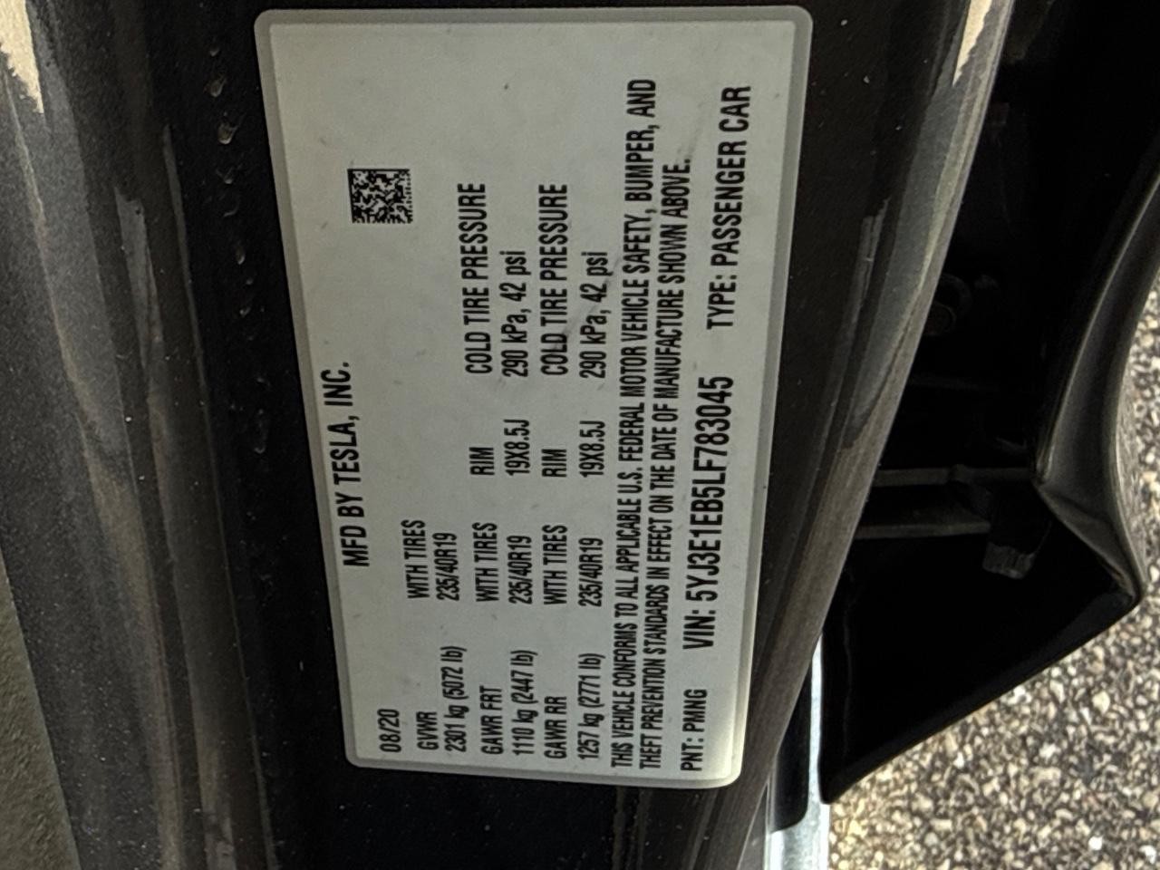 Tesla Model 3 Vehicle Image 22