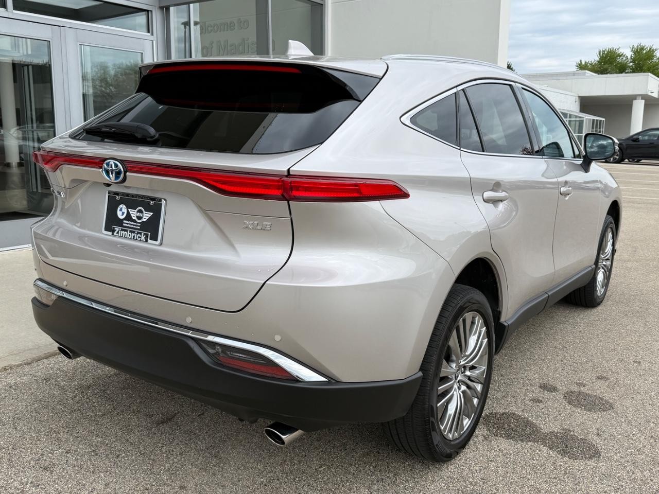 Toyota Venza Vehicle Image 03