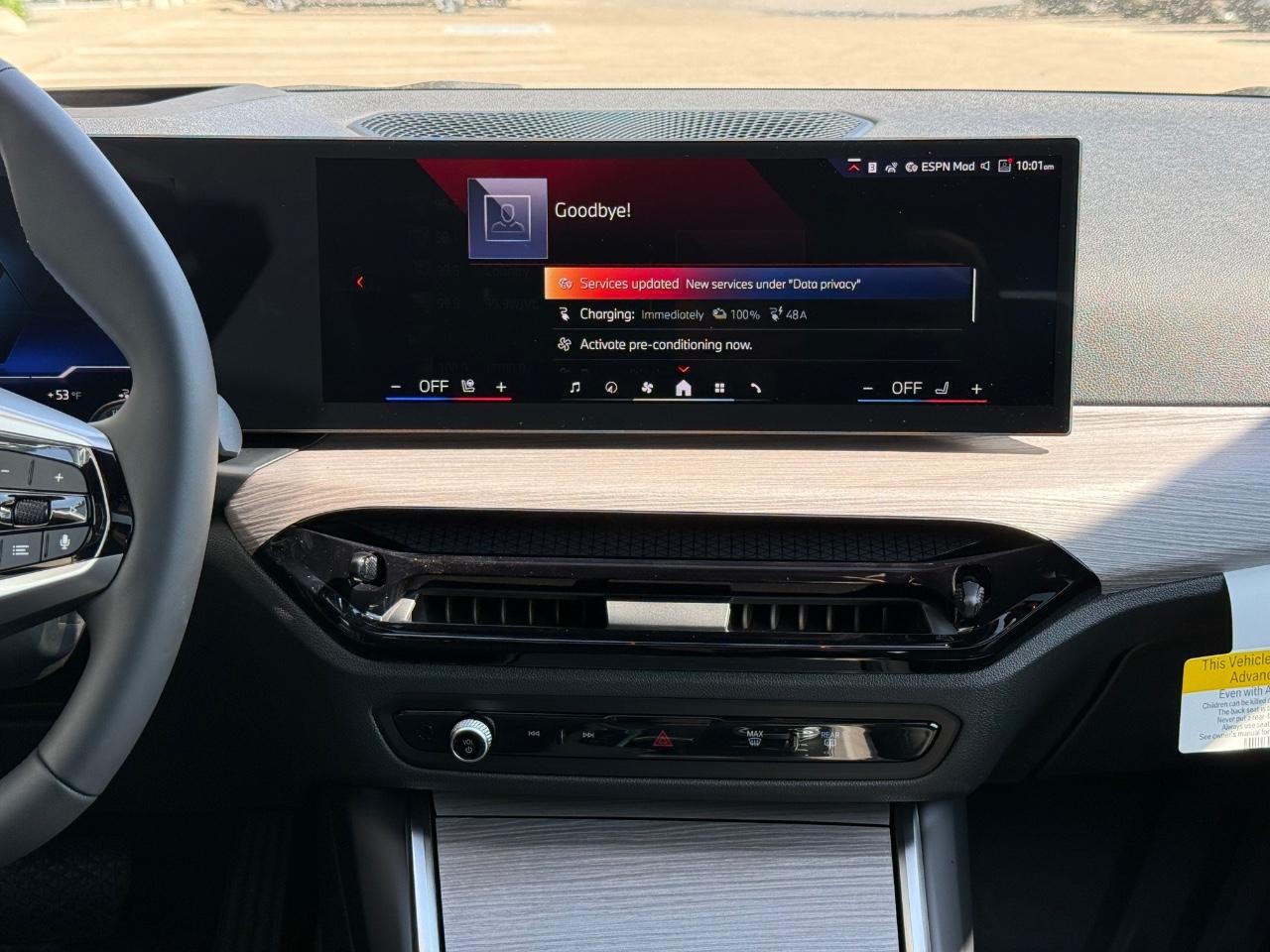 BMW i4 Vehicle Image 07