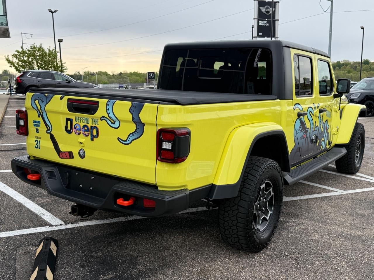 Jeep Gladiator Vehicle Image 03