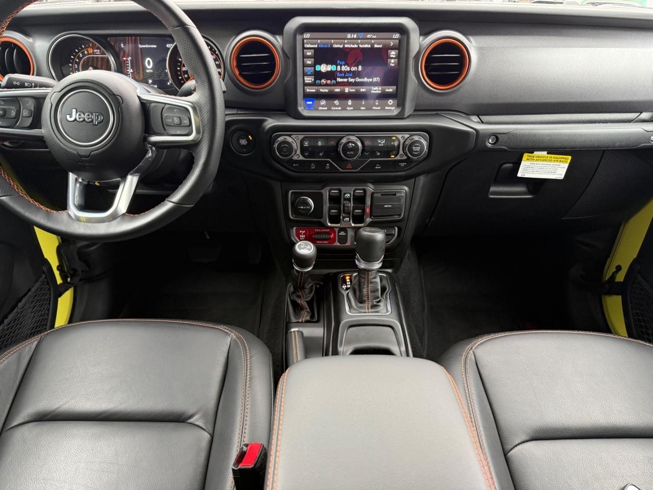 Jeep Gladiator Vehicle Image 11