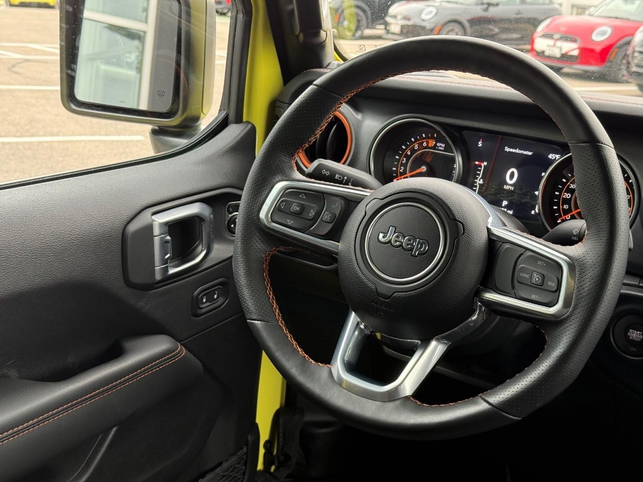 Jeep Gladiator Vehicle Image 14