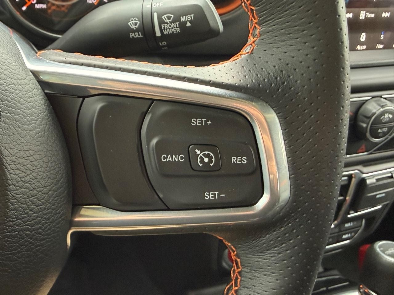 Jeep Gladiator Vehicle Image 17