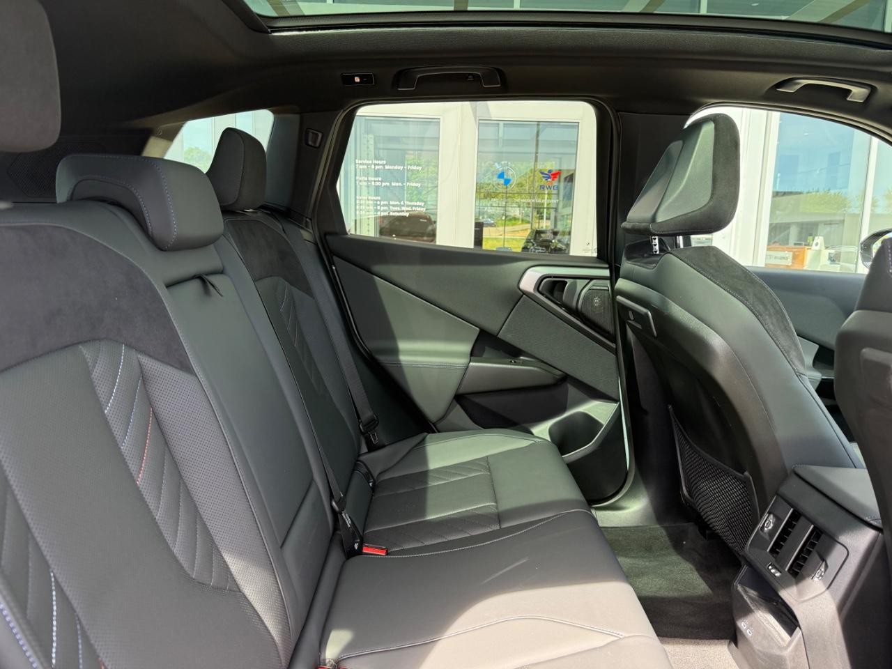 BMW X3 Vehicle Image 09