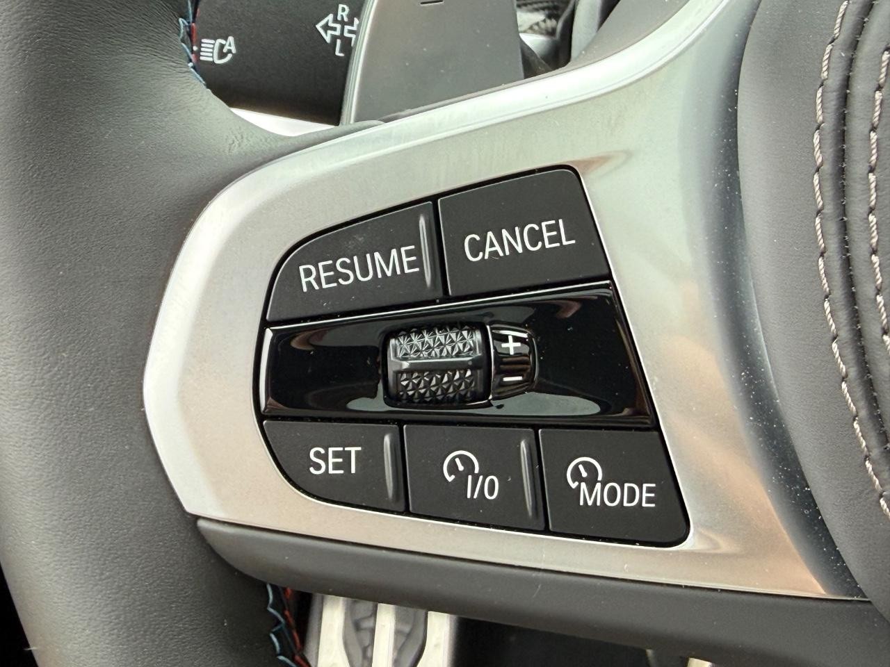 BMW X5 Vehicle Image 17