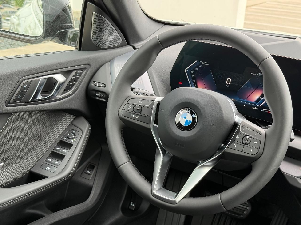 BMW 2 Series Vehicle Image 09