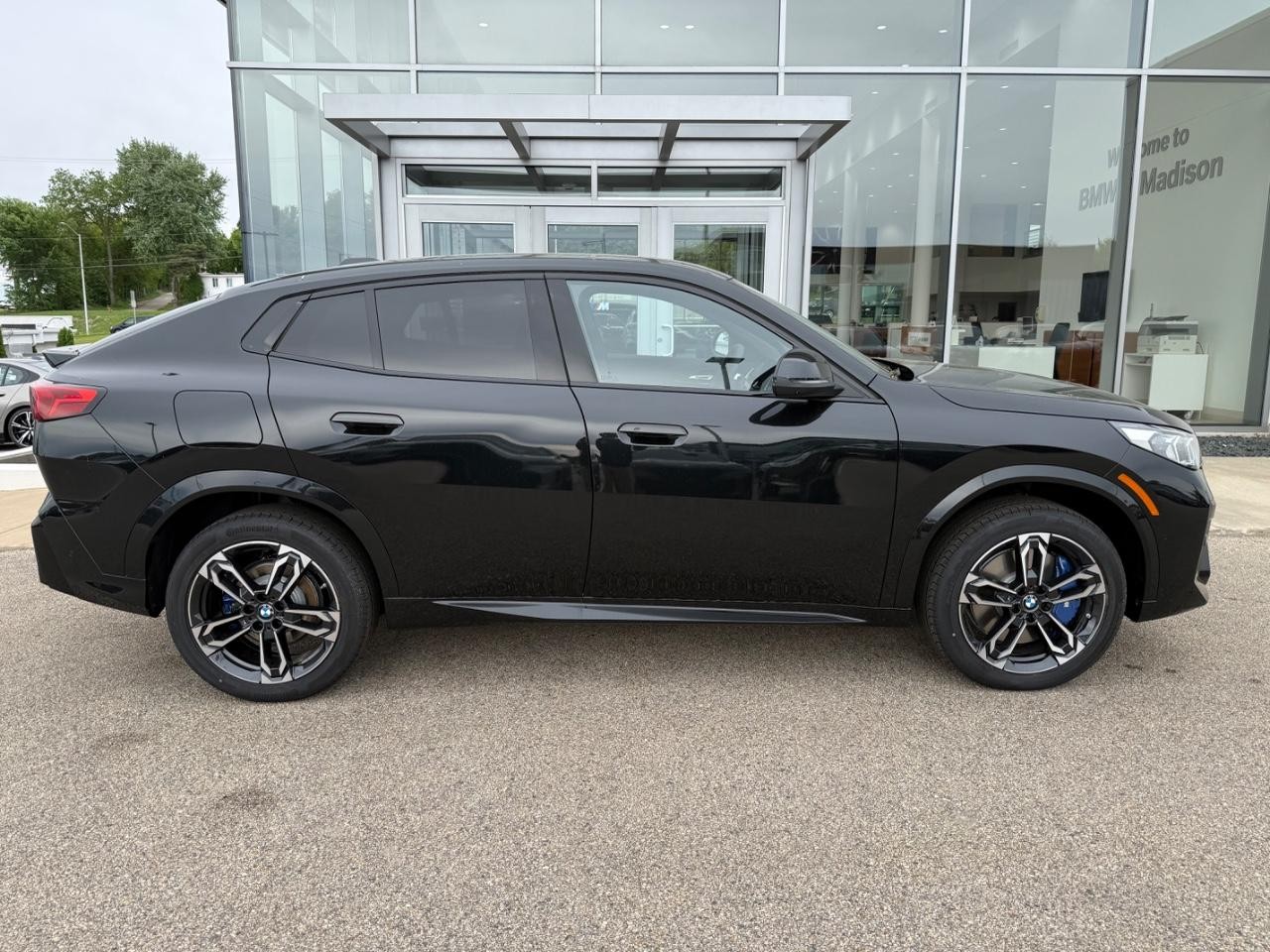 BMW X2 Vehicle Image 02