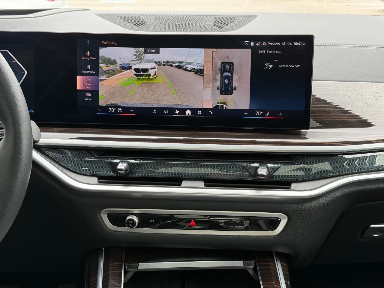 BMW X7 Vehicle Image 12
