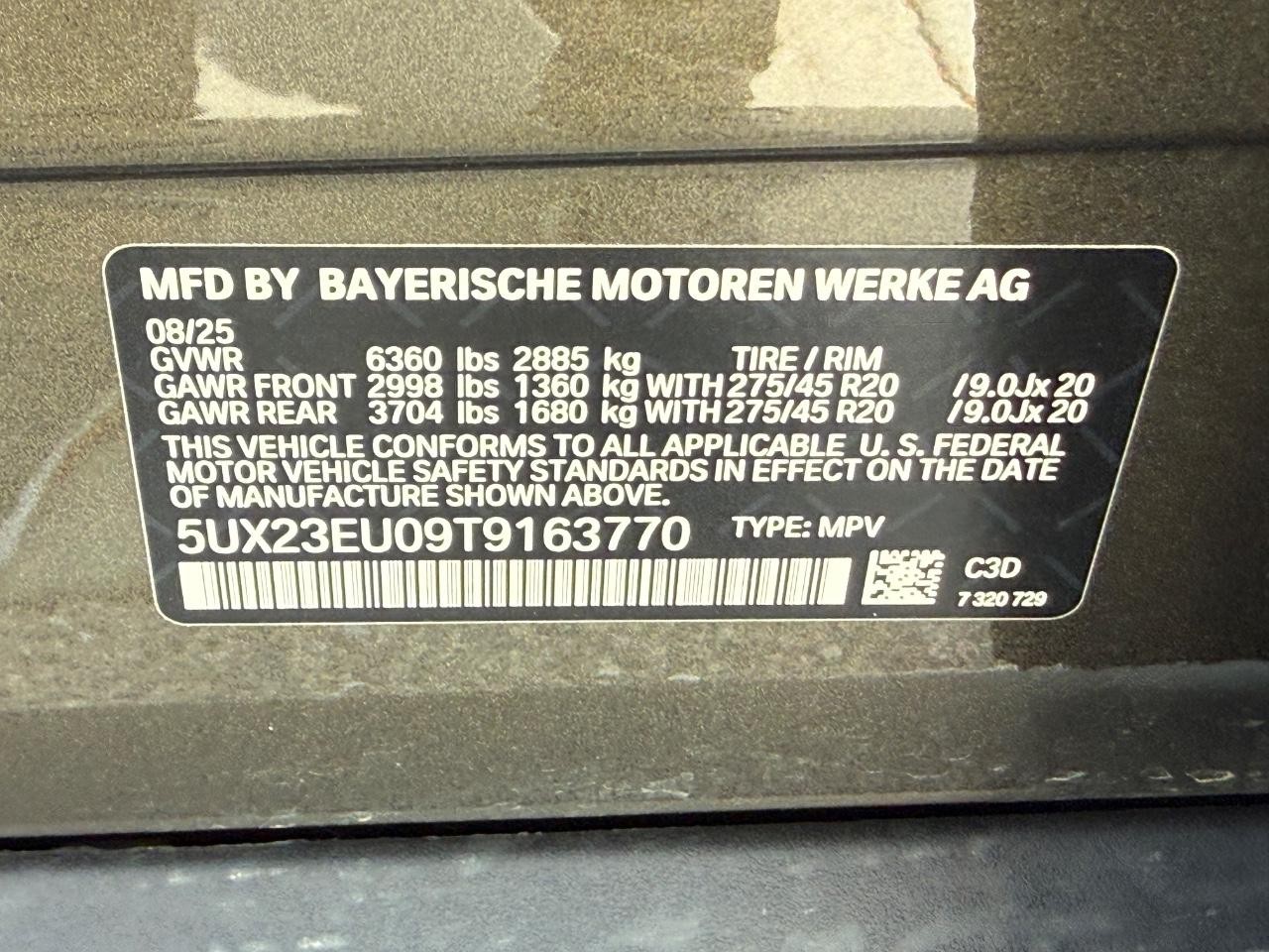 BMW X5 Vehicle Image 24