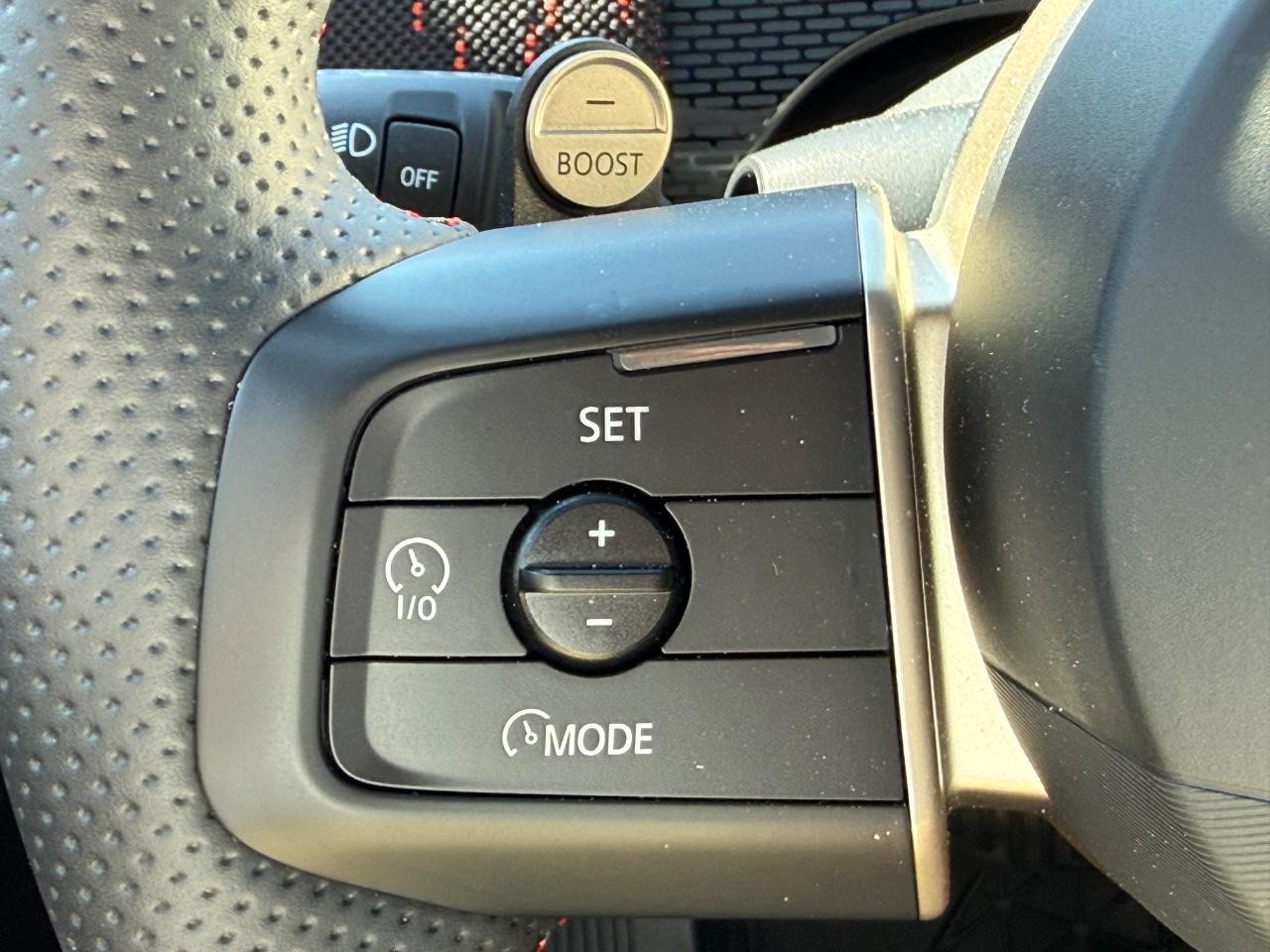 MINI Countryman Vehicle Image 15