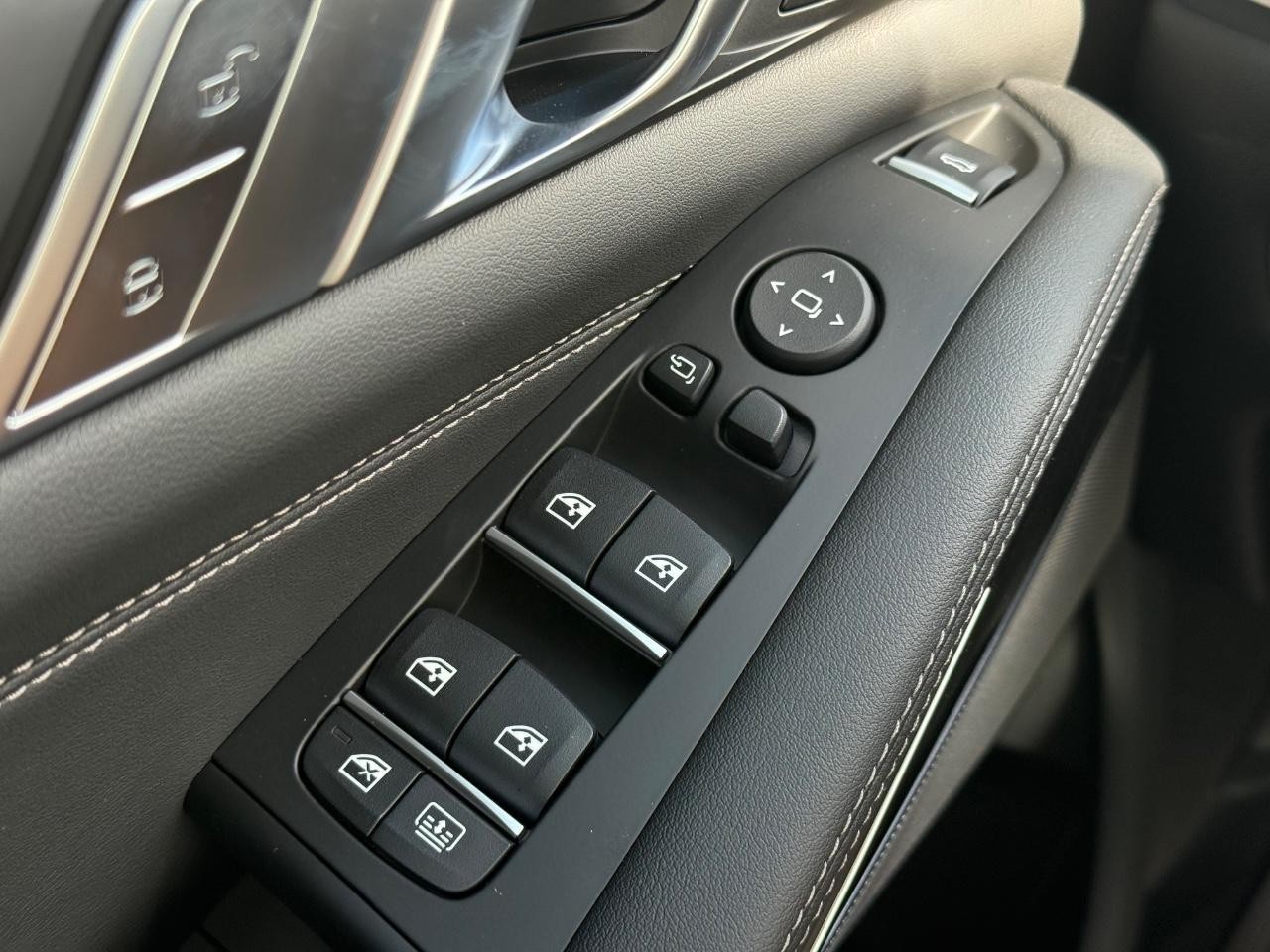BMW X7 Vehicle Image 17