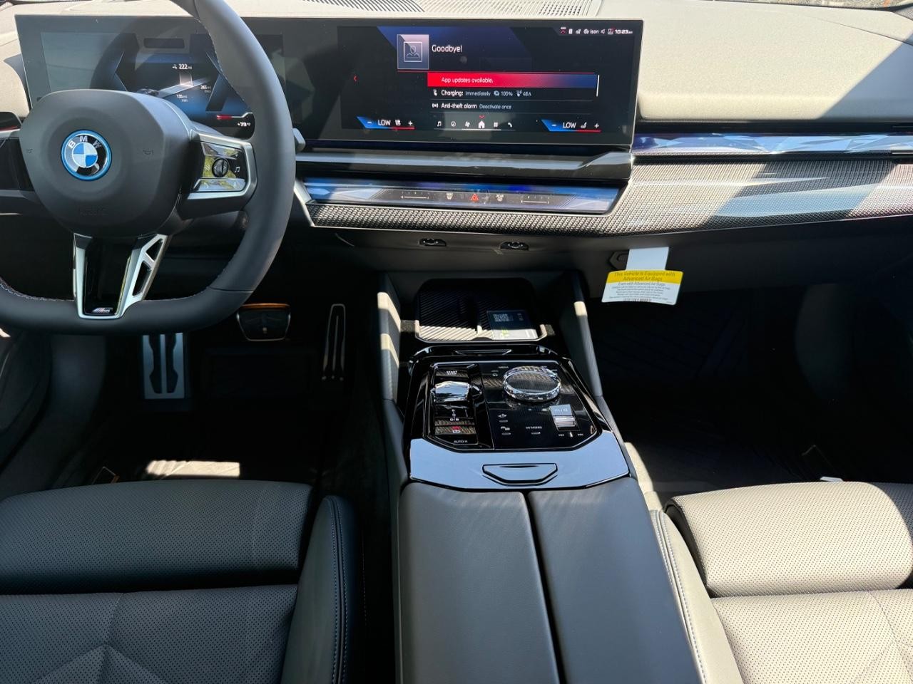 BMW i5 Vehicle Image 06