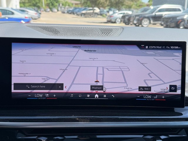 BMW X7 Vehicle Image 17