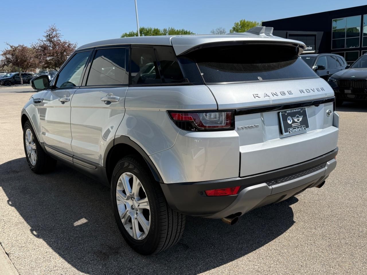 Land Rover Range Rover Evoque Vehicle Image 05