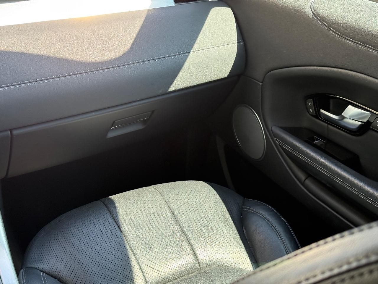 Land Rover Range Rover Evoque Vehicle Image 14