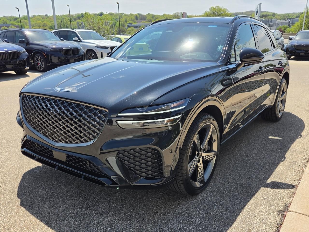 Genesis GV70 Vehicle Image 07