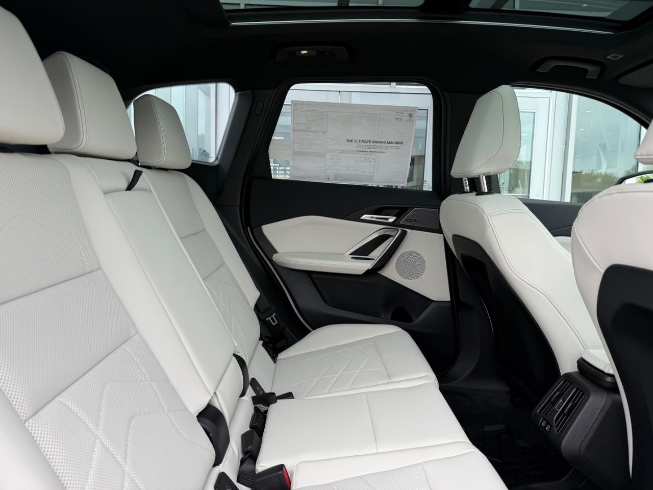 BMW X1 Vehicle Image 05