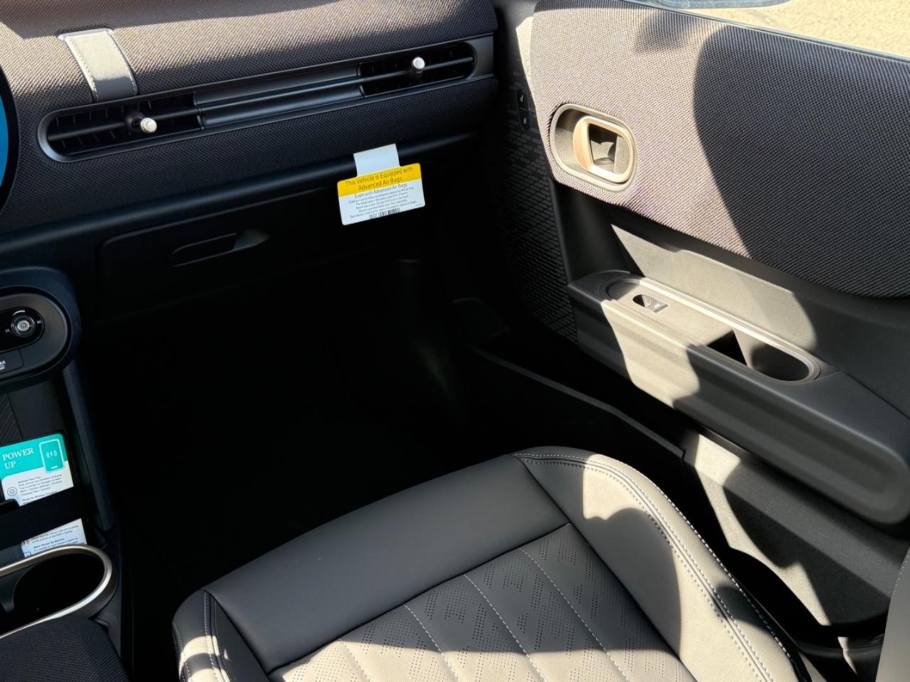 MINI Hardtop 4 Door Vehicle Image 10