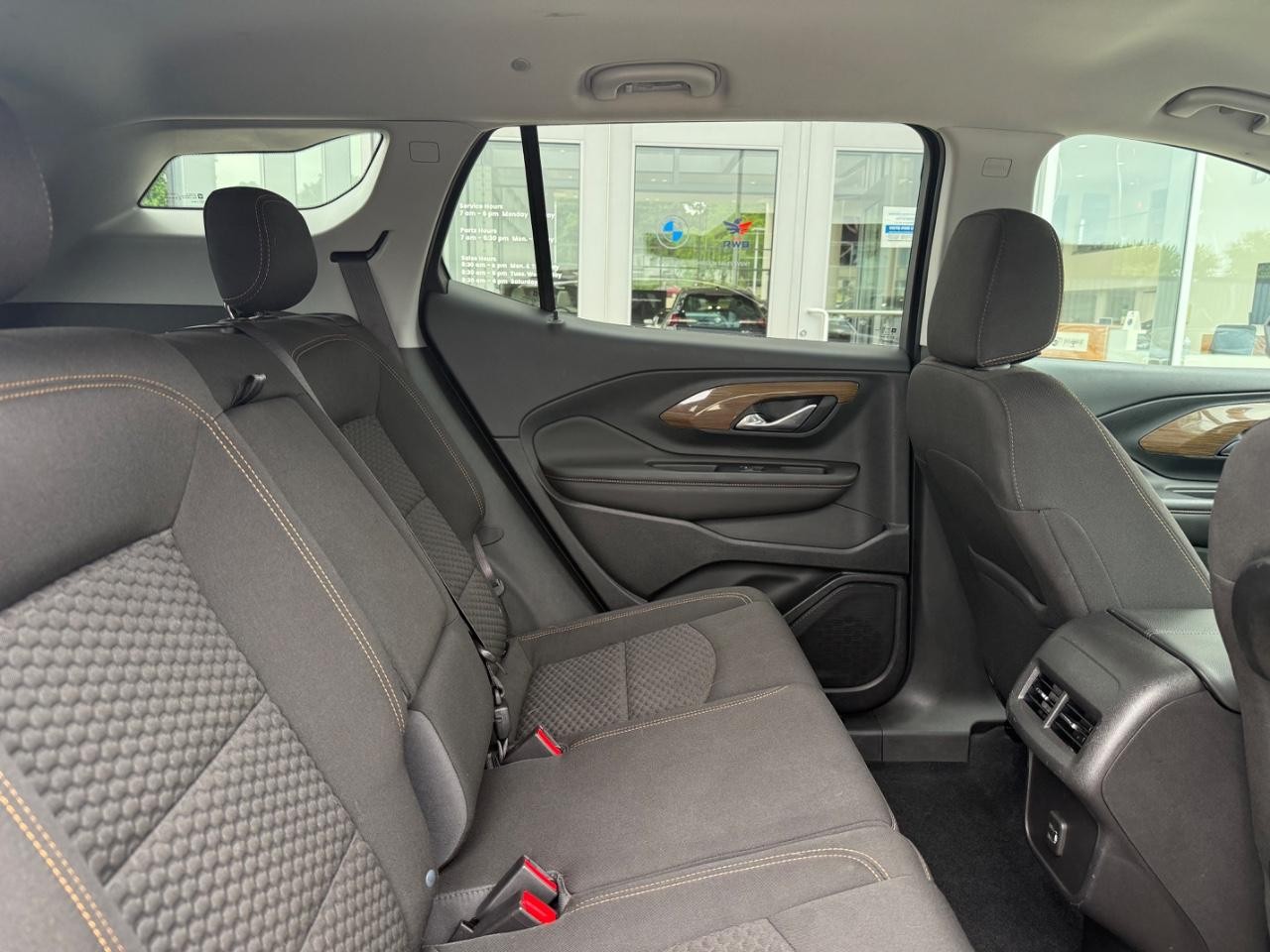 GMC Terrain Vehicle Image 10
