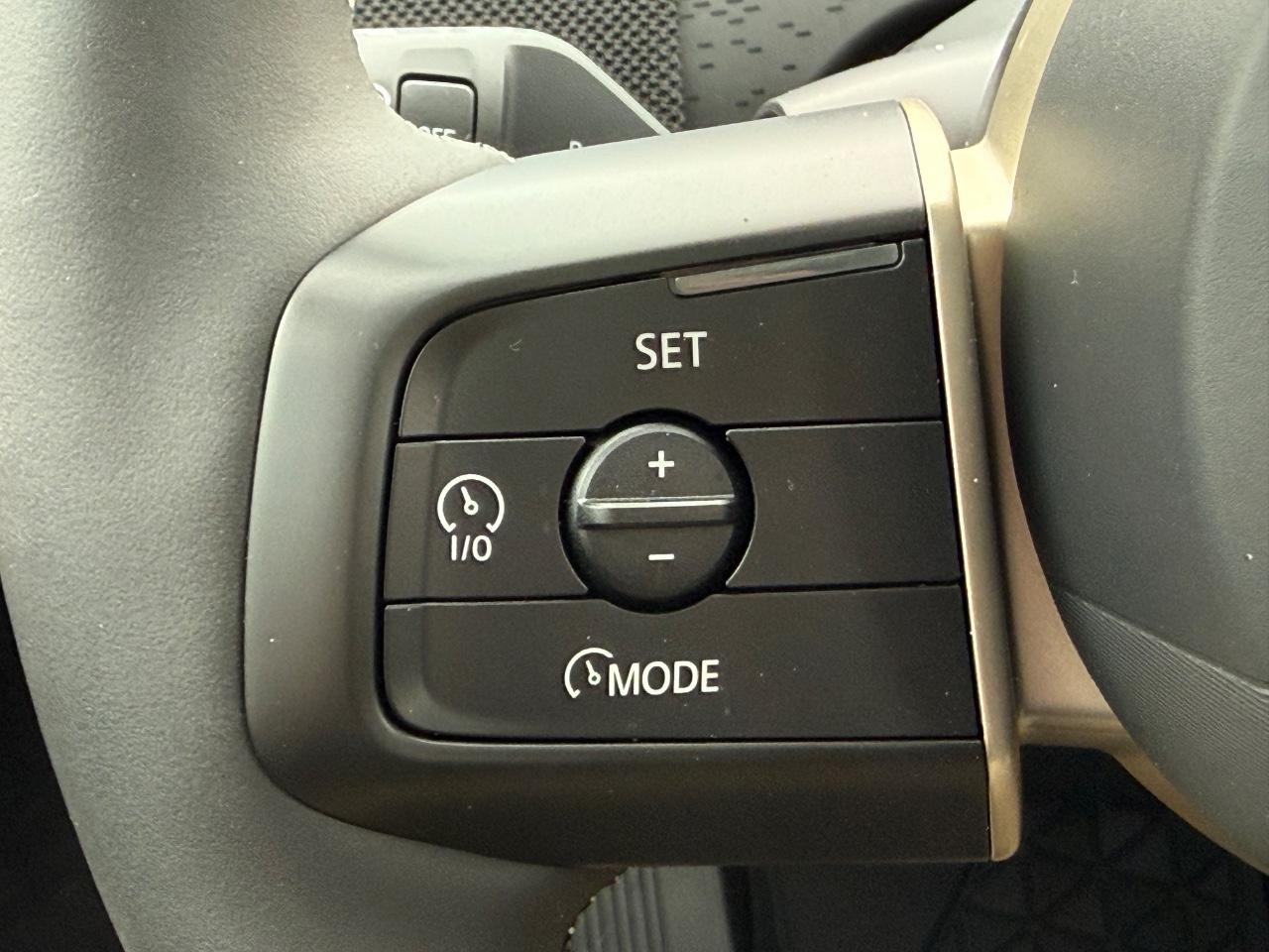 MINI Countryman Vehicle Image 11