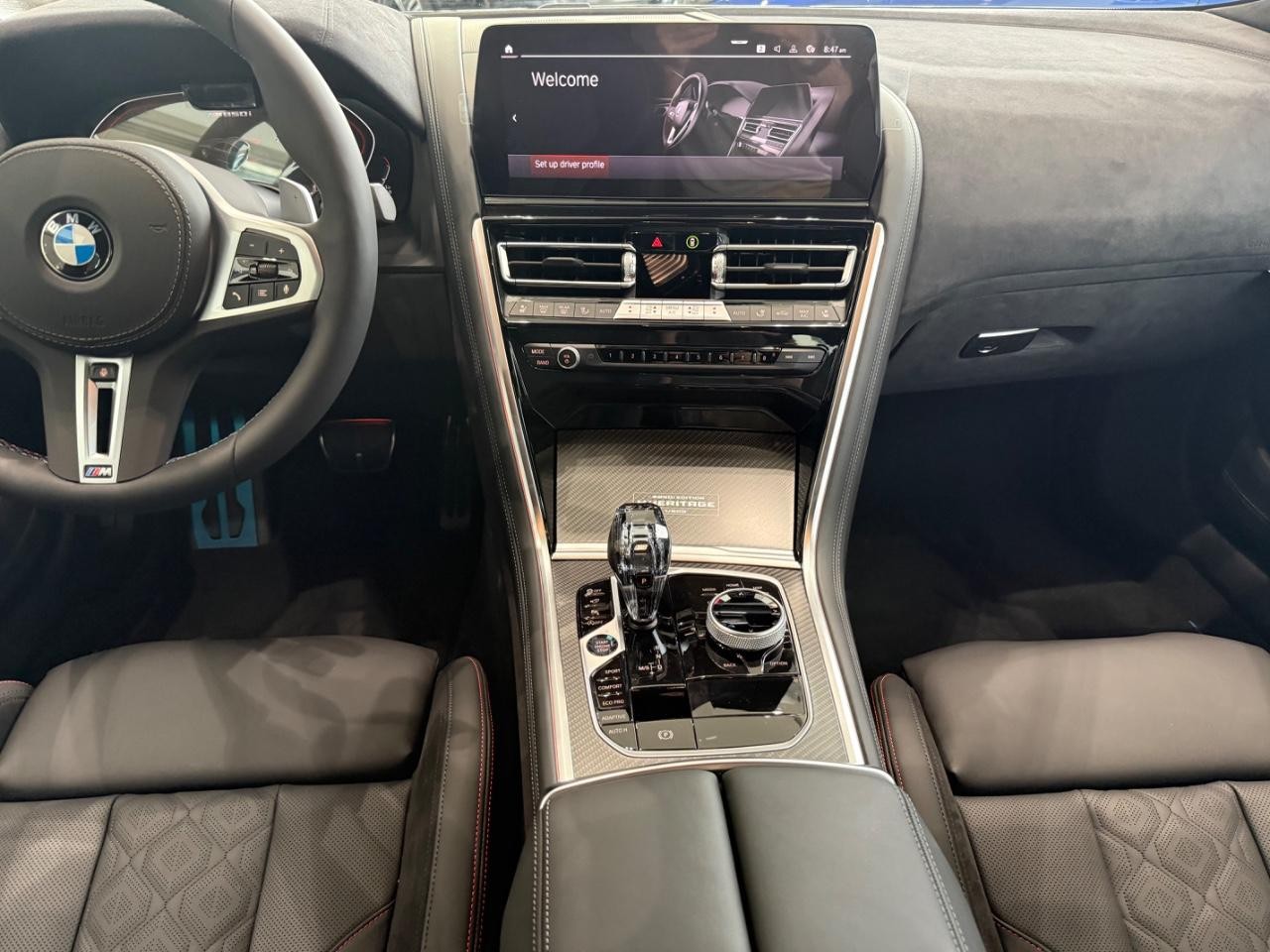 BMW 8 Series Vehicle Image 06