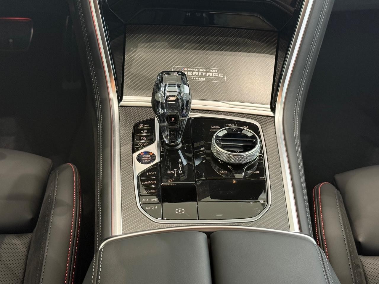 BMW 8 Series Vehicle Image 08