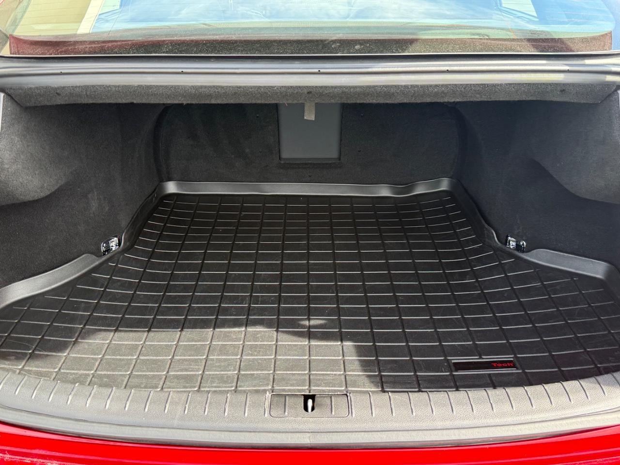 Genesis G80 Vehicle Image 05