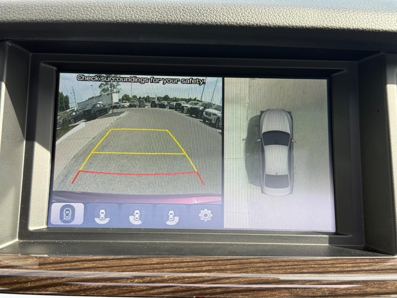 Genesis G80 Vehicle Image 22