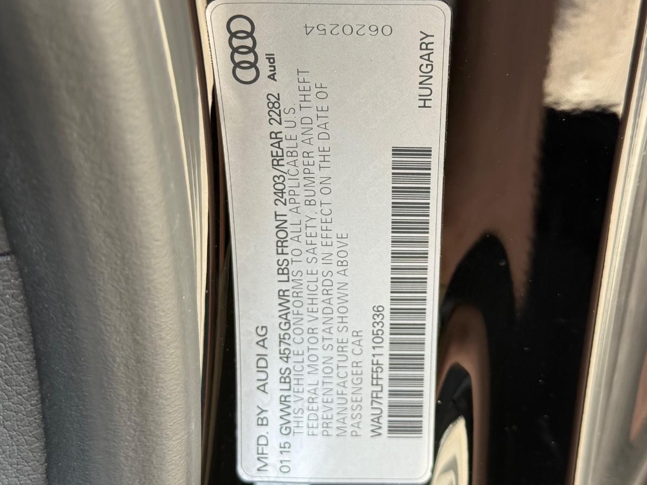 Audi A3 Vehicle Full-screen Gallery Image 24