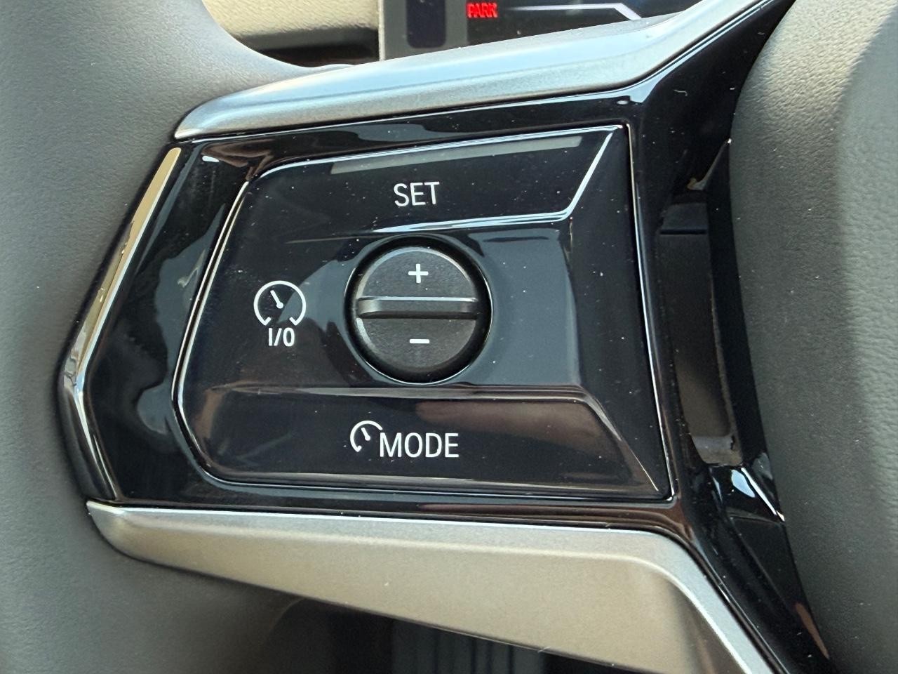 BMW i5 Vehicle Image 11