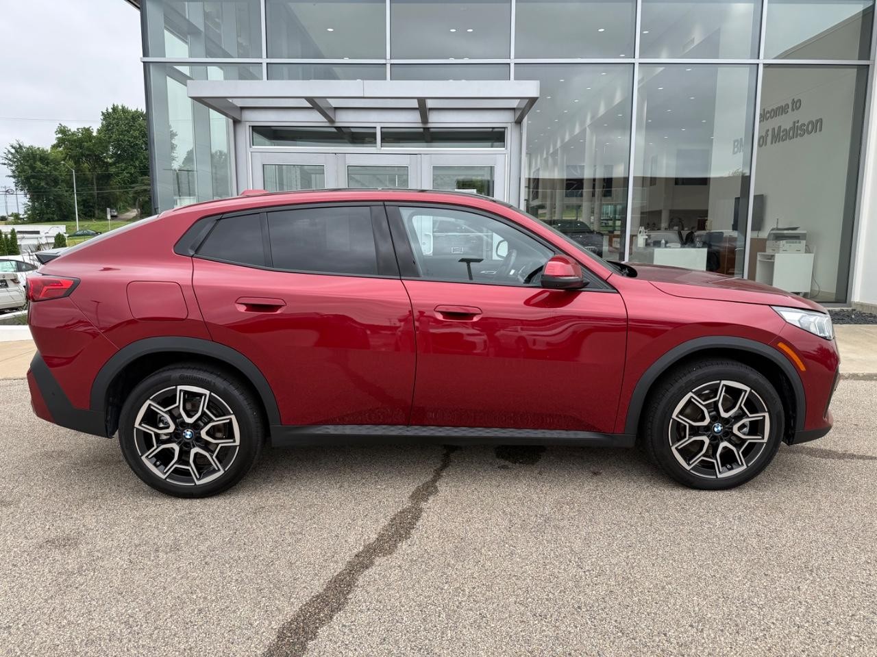 BMW X2 Vehicle Image 02
