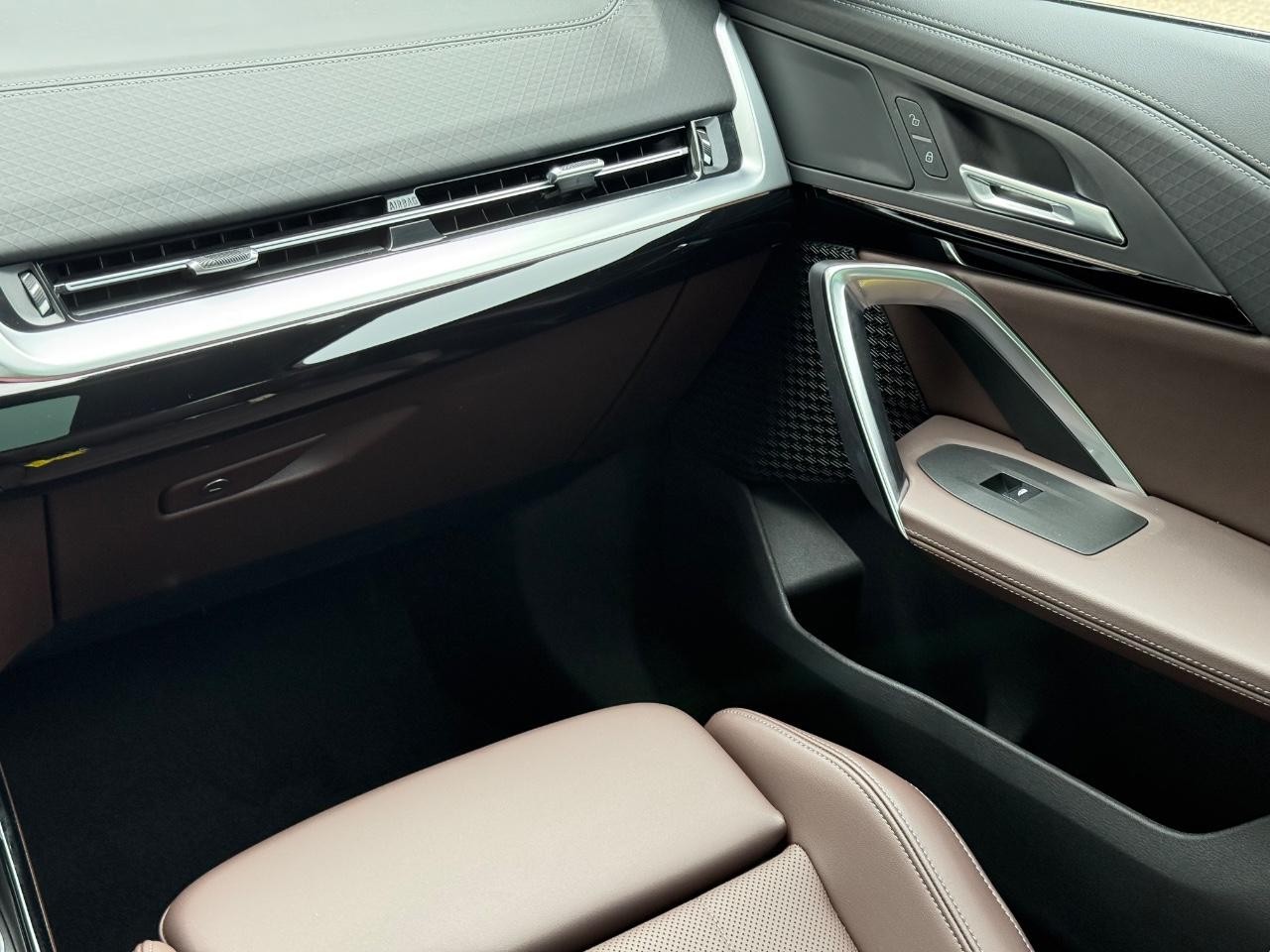 BMW X2 Vehicle Image 15