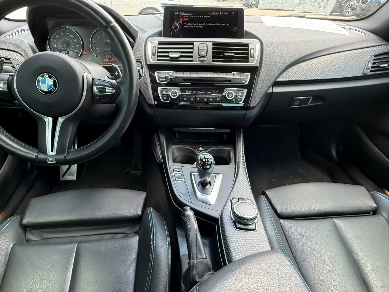 BMW M2 Vehicle Full-screen Gallery Image 11