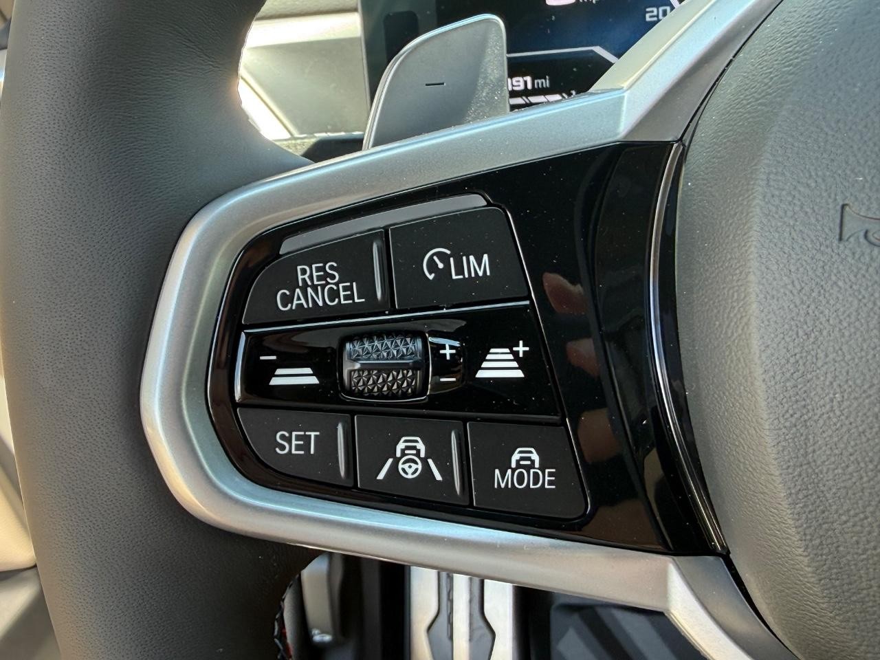 BMW 4 Series Vehicle Image 12