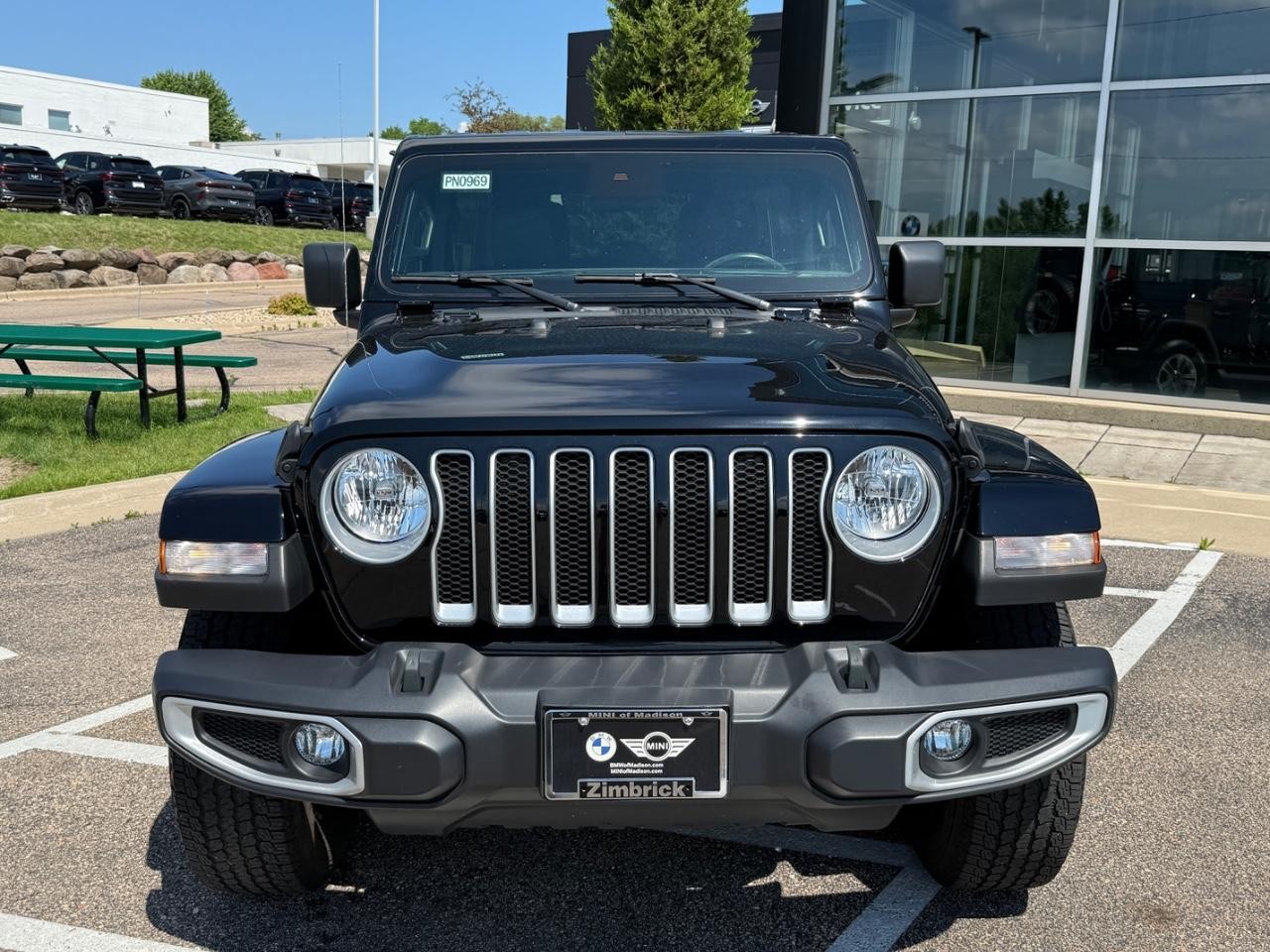 Jeep Wrangler Vehicle Image 09