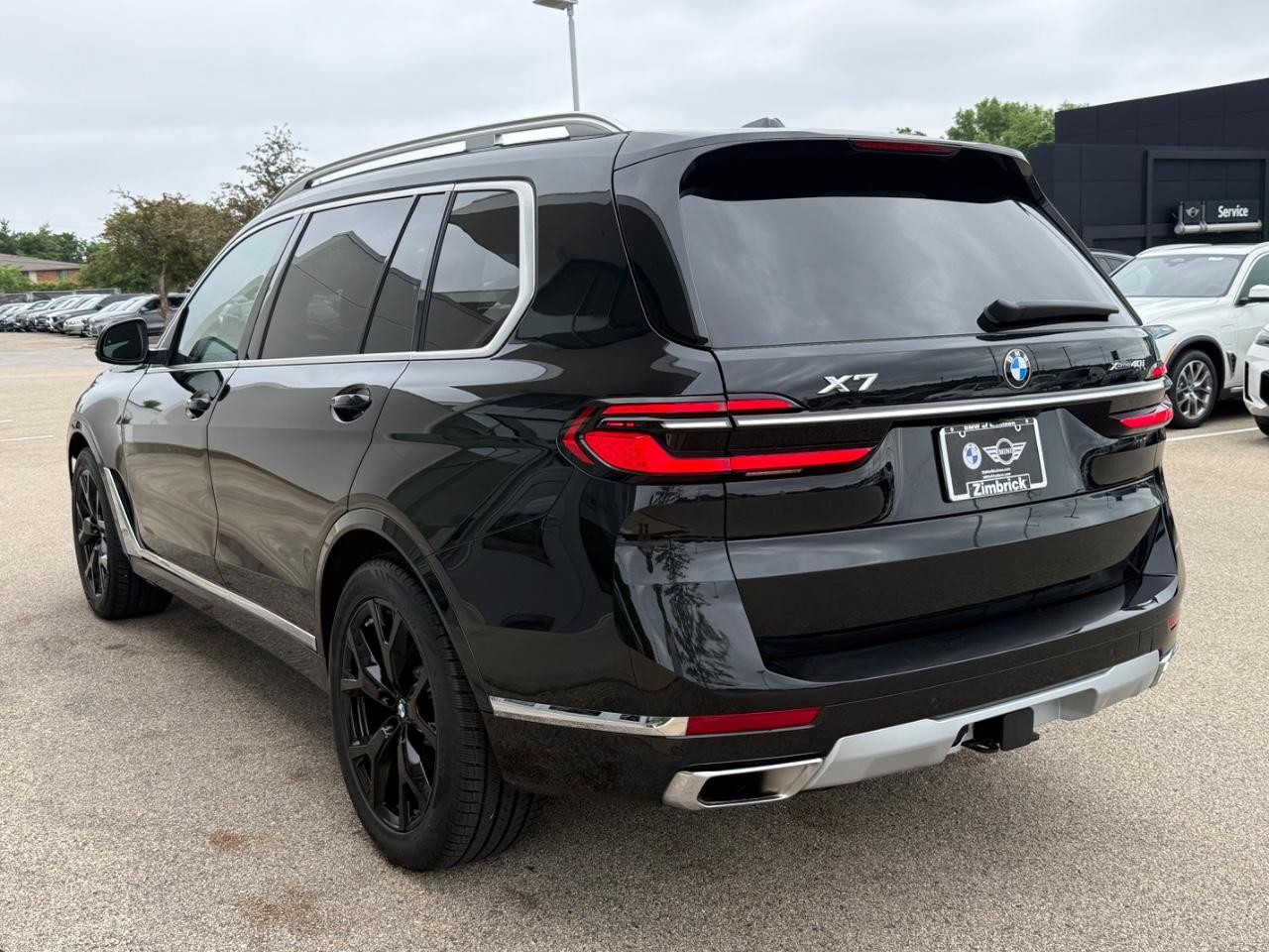 BMW X7 Vehicle Image 06